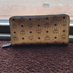 Mcm gold Metallic wallet